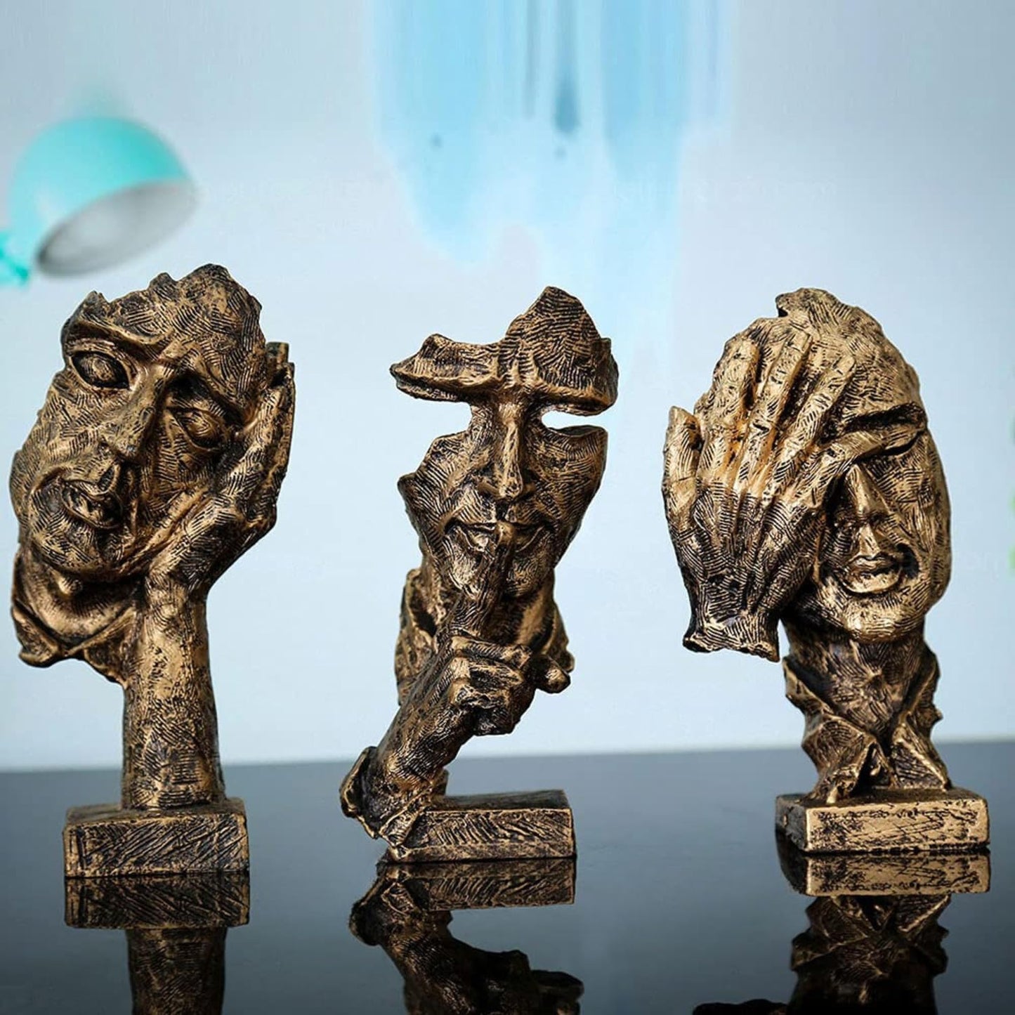 3 Thinker Statue