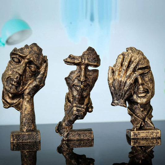 3 Thinker Statue
